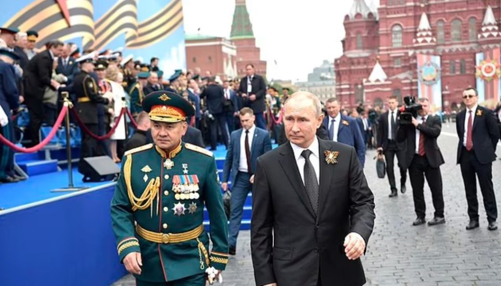شایعات در مورد سکته قلبی وزیر دفاع روسیه بعد از مشاجره با ولادیمیر پوتین