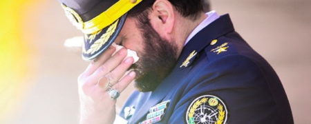 امیر سرتیپ فرزاد اسماعیلی به سوگ فرزندش نشست