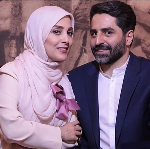 ژیلا صادقی و همسرش