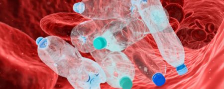 کشف هولناک دانشمندان: ۷۷ درصد افراد در خون خود میکروپلاستیک دارند