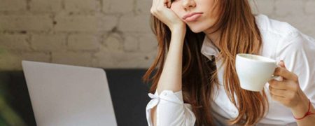 ترفندهای پیشگیری از احساس خستگی همیشگی و مزمن ؛ از کنار گذاشتن افراد سمی تا ورزش