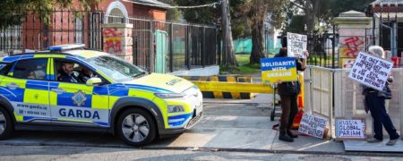 سفارت روسیه در ایرلند: «آب گرم نداریم و سردمان است چون کسی به ما سوخت نمی دهد»