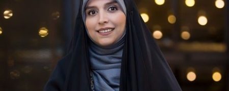 پیامک کشف حجاب این بار برای مجری چادری صدا و سیما
