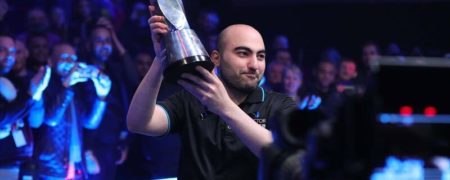 حسین وفایی با شاهکاری دیگر به جدول اصلی اسنوکر قهرمانی جهان راه یافت + ویدیو