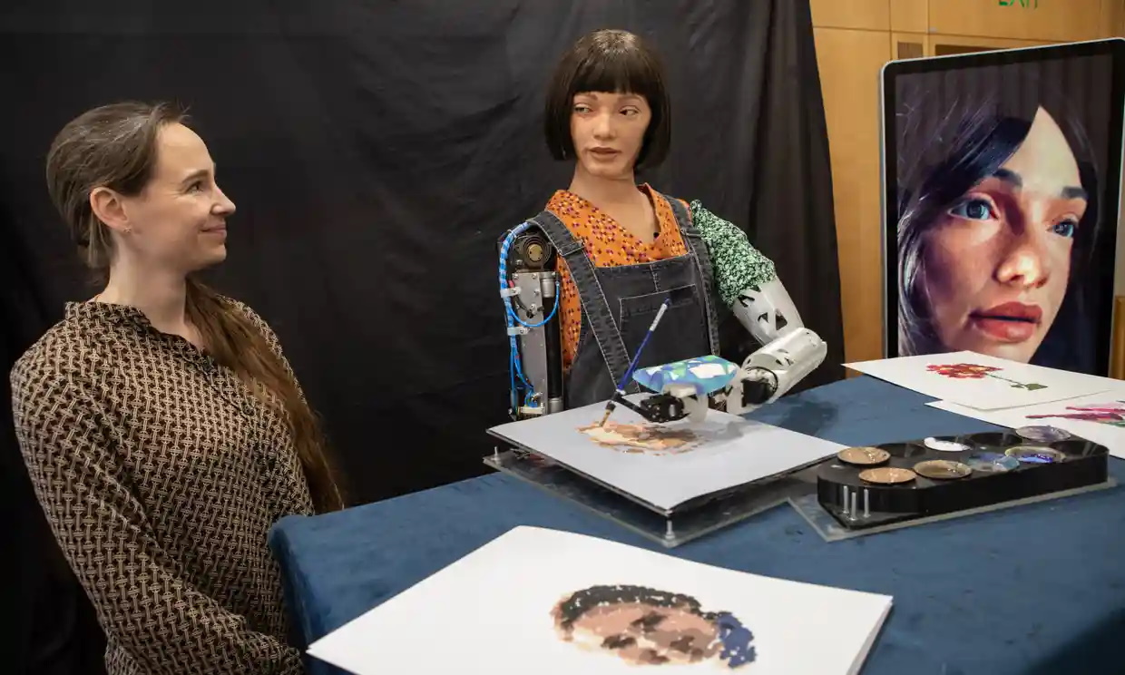 آیدا؛ اولین رباتی که مثل انسان نقاشی می‌کشد