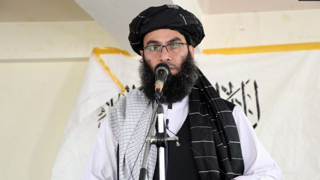 اولتیماتوم طالبان به پرسنل مرد بخش درمان: «باید ریش بگذارید و لباس محلی بپوشید»