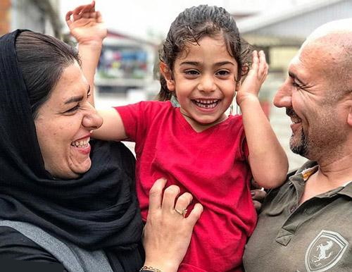 آرات حسینی به ایران بازگشت / پدر آرات: می‌خواهیم به اسپانیا برویم