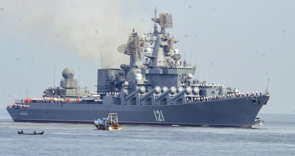 رزمناو موسکوا ؛ سرگروه ناوگان دریایی روسیه که توسط موشک های نپتون اوکراین غرق شد