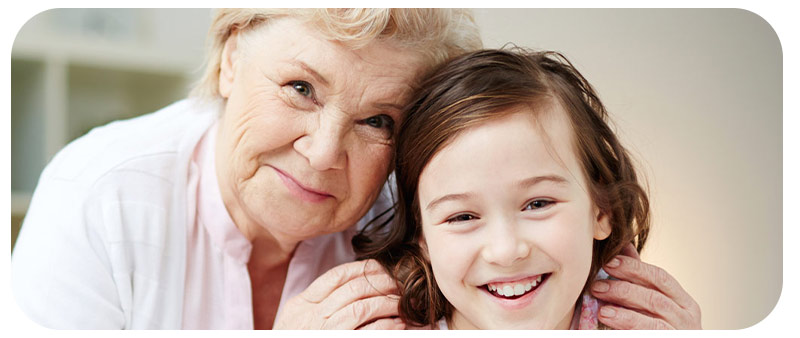 انواع خدمات نگهداری از سالمند و کودک را بدانید