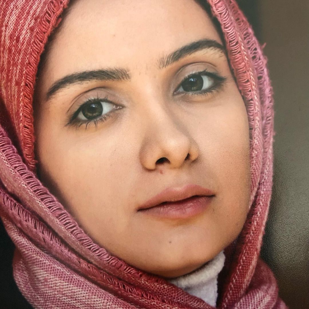 بازیگری که کشف حجاب کرده بود به ایران بازگشت