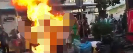 خودسوزی دردناک مردی در منطقه توریستی استانبول و مردمی که سلفی می گیرند