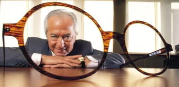لئوناردو دل وکیو میلیاردر ایتالیایی و مالک برند عینک «ری بن» درگذشت
