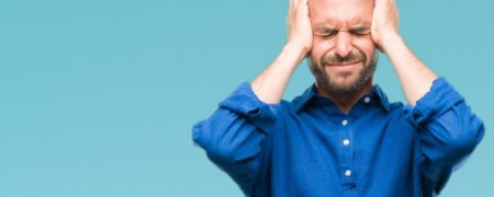 آزمون ساده ۶۰ ثانیه ای که نشان می‌دهد سردردتان تومور مغزی است یا خیر