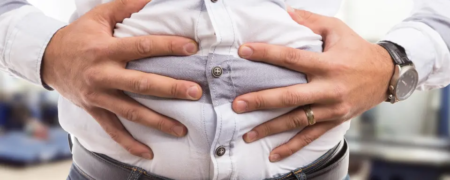 ۴ علامت مهم که نشان می‌دهد نفخ معده شما طبیعی نیست