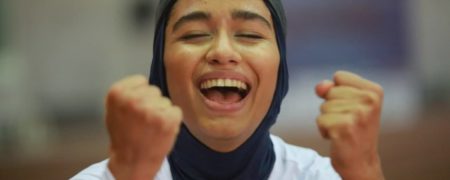 با «پریچهر شاهی» آشنا شوید؛ دختر جوان ۲۰ ساله‌ای که رکوردار دوی استقامتی زنان شد