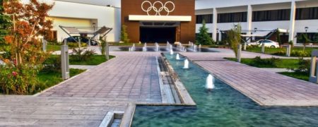 کدام هتل ها در نزدیکی استادیوم آزادی قرار دارند؟