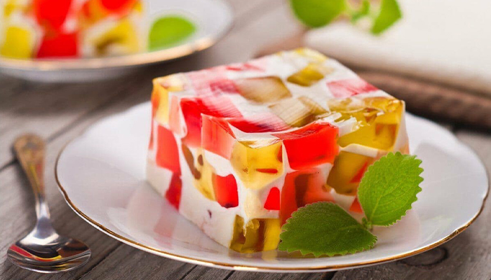 طرز تهیه ۲ ژله چند رنگی ساده در منزل