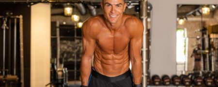 روزنامه اسپانیایی: کریستیانو رونالدو به صورت و اندام‌ خصوصی‌اش بوتاکس تزریق می‌کند