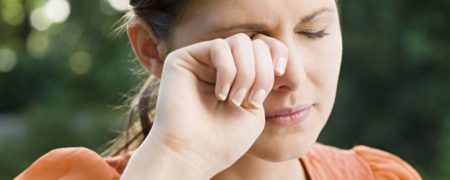 علت خارش چشم چیست؟