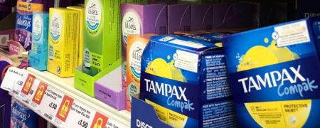 اسکاتلند اولین کشور جهان شد که محصولات بهداشت قاعدگی رایگان ارائه می دهد