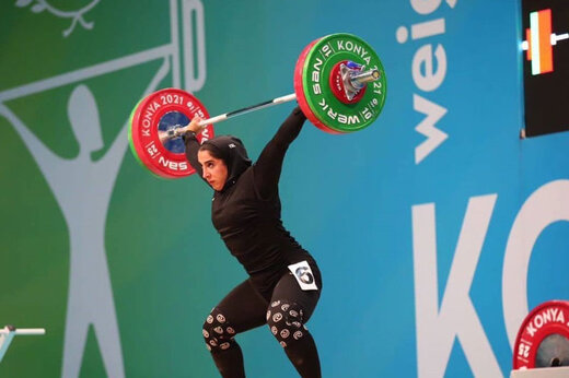 سیده الهام حسینی اولین طلای بین المللی وزنه برداری زنان را کسب کرد 