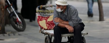 روزنامه جهان صنعت: «جمعیت زیر فقر ایران در نیم قرن اخیر سه برابر شده است»