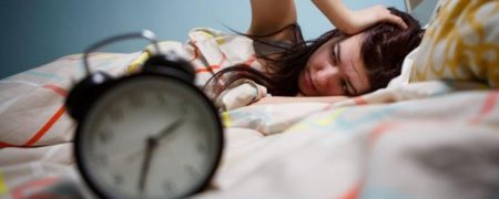 بیدار شدن در هر ساعت از شب نشانه مشکل در کدام قسمت از بدن است؟