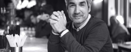 بیژن ثابت، میلیاردر فناوری و سفیر جدید ایالت متحده در جمهوری چک کیست؟