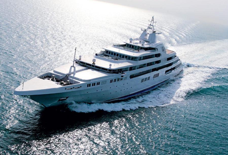 قایق تفریحی ۴۰۰ میلیون دلاری حاکم دبی و بزرگ ترین قایق های تفریحی کنونی جهان