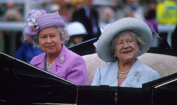 ثروت ملکه الیزابت دوم چقدر است؟