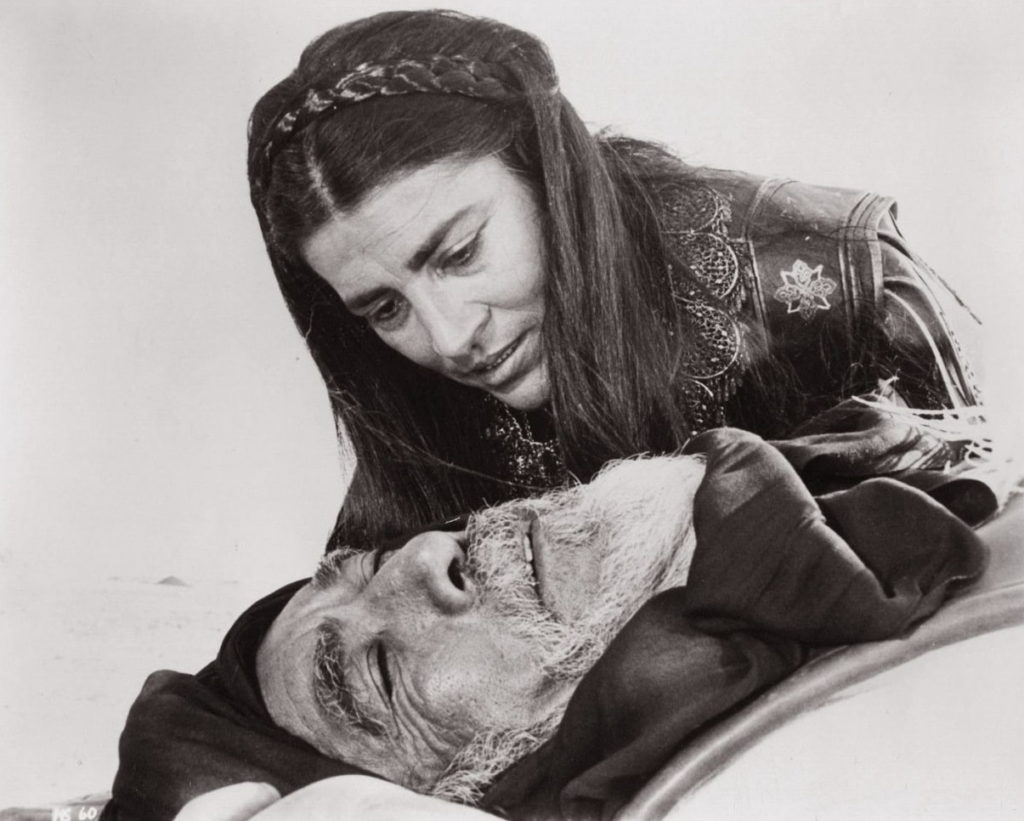 ایرنه پاپاس بازیگر نقش هند جگرخوار در فیلم «محمد رسول الله» در ۹۶ سالگی درگذشت