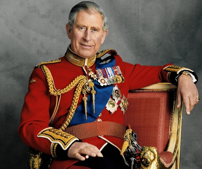 هر آنچه که باید در مورد شاه چارلز سوم پادشاه جدید بریتانیا بدانید؛ از همسران تا تحصیلات