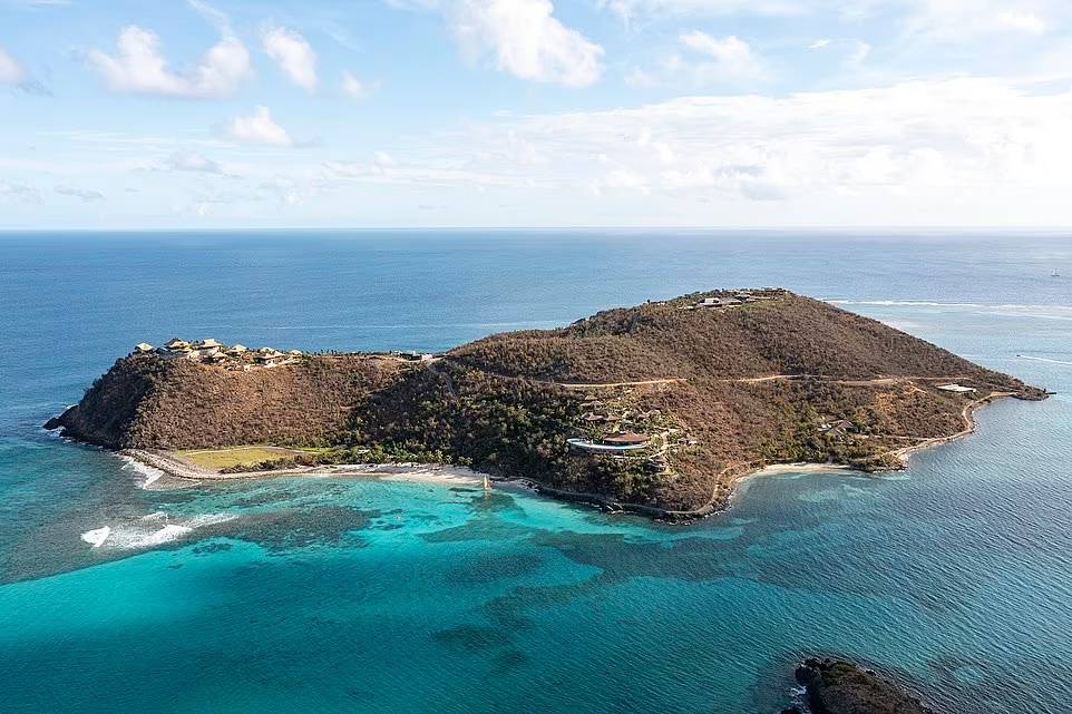 تصاویر جدیدترین جزیره خصوصی لاکچری جهان