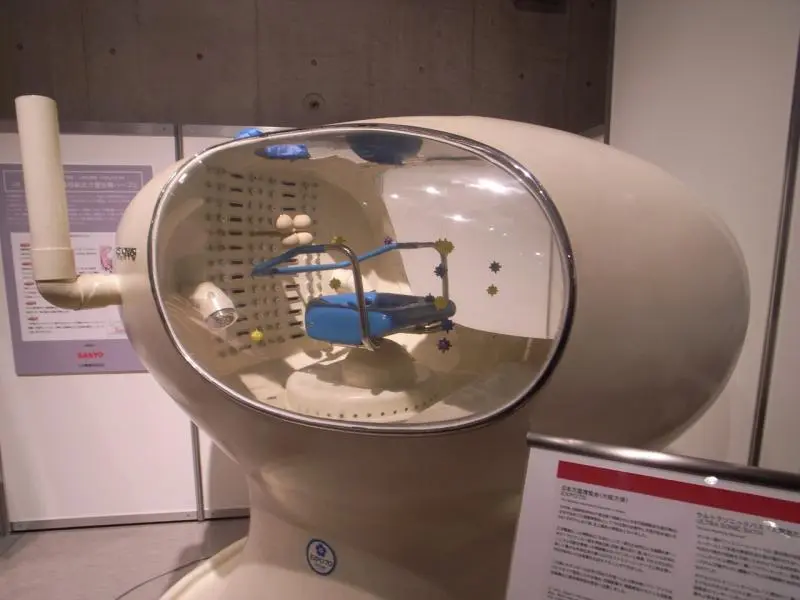 ویدئویی از ماشین شستشوی انسان که ژاپن ساخت
