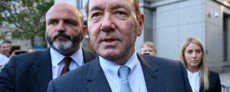 صحبت های کوین اسپیسی درباره بزرگ شدن توسط پدری نئونازی و متعصب