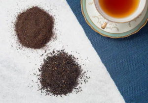 روش های مختلفی برای تشخیص چای اصل ایرانی از چای تقلبی وجود دارد که در ادامه به برخی از آن ها اشاره خواهیم کرد.