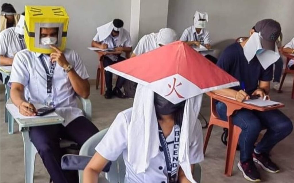 کلاه های جالب «ضد تقلب» دانش آموزان فیلیپینی 