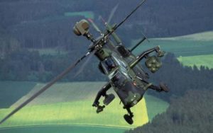 عکس | هلیکوپترهای تهاجمی؛ سلاح‌های کشنده ارتش آمریکا