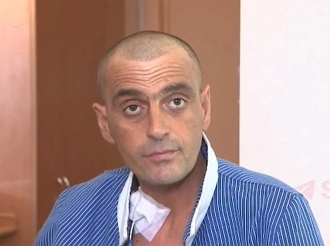 عمل جراحی پرریسکِ بیرون کشیدن نارنجک خنثی نشده از بدن سرباز روسی