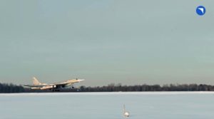 بمب افکن Tupolev Tu-160