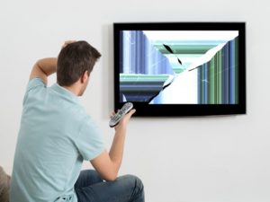 چگونه می‌توان طول عمر تلویزیون را افزایش داد؟