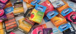 فرانسه کاندوم را برای جوانان ۱۸ تا ۲۵ ساله در سراسر این کشور رایگان اعلام کرد