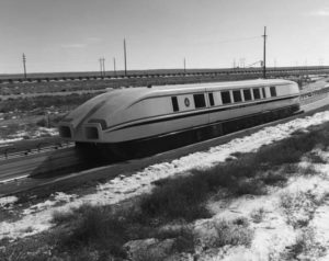 قطارهای هاورکرافتی دهه 1970 با موتور جت و راکت