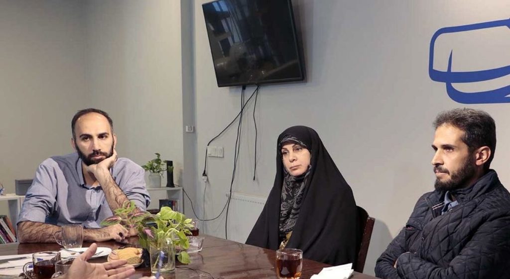 مصاحبه جنجالی با خانواده حمید نوری؛ زبان سوئدی تلویزیون زندان او را عذاب می‌دهد