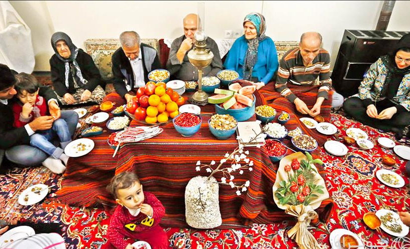 آداب و رسوم مردم ایران در شب یلدا