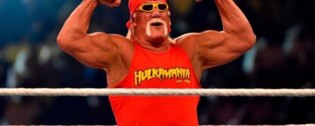 هالک هوگان افسانه‌‌ ای پس از ۱۱اُمین جراحی خود از کمر به پایین فلج شده است