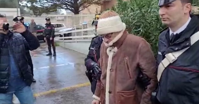 رئیس مافیای سیسیل و تحت تعقیب ترین فرد در ایتالیا بعد از ۳۰ سال دستگیر شد