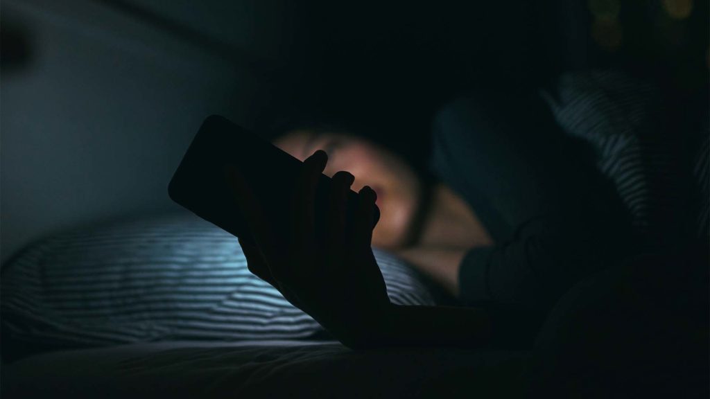 دیر خوابیدن چه ضررهایی برای سلامتی دارد؟