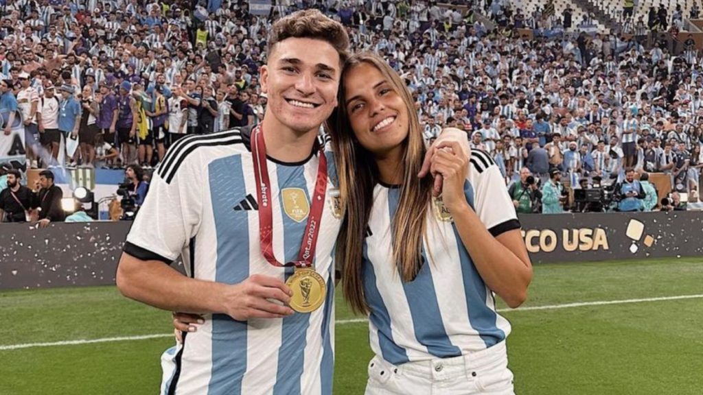 جمع آوری ۲۰ هزار امضا برای کارزار درخواست جدایی ستاره تیم ملی آرژانتین از نامزدش
