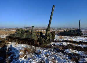بزرگ ترین خمپاره انداز جهان ملقب به «پتک» به خط مقدم جنگ اوکراین اعزام شد